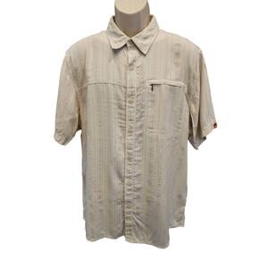 The North Face size large short sleeve button up men's outdoor neutral